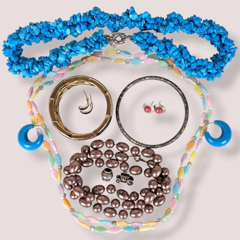 PERRY - Vintage To Now Jewelry Lot - 016